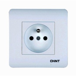 715390 | Французская розетка 16А 250В Chint

